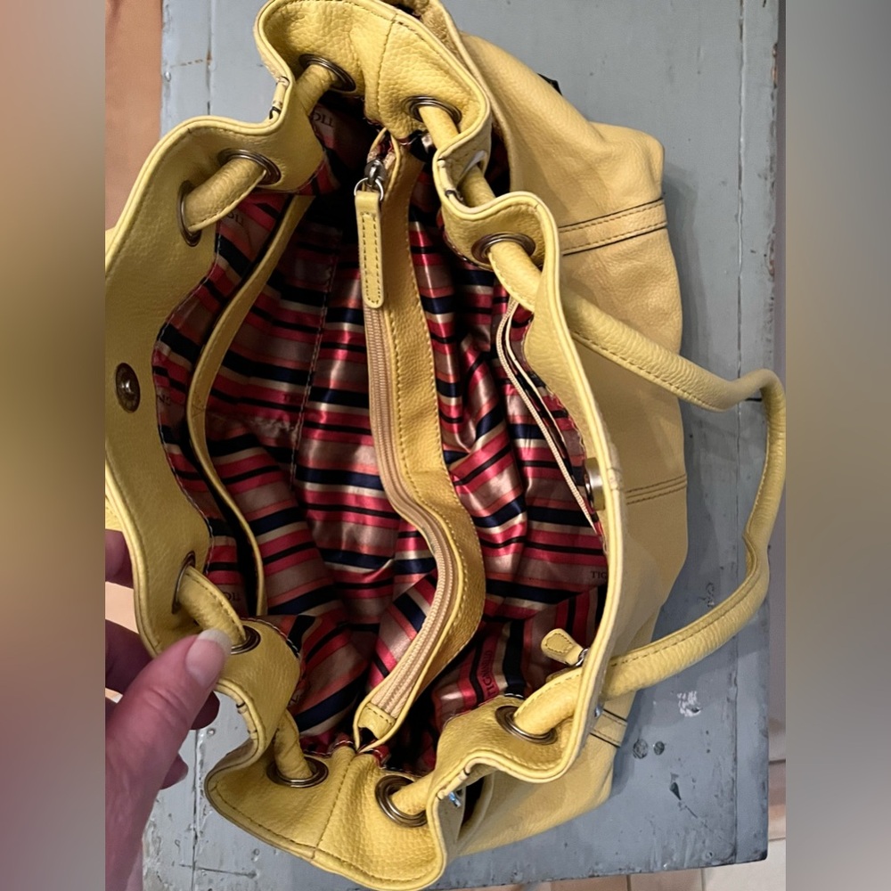 Tignanello Yellow Leather Women's Hand Bag - Picture 4 of 12